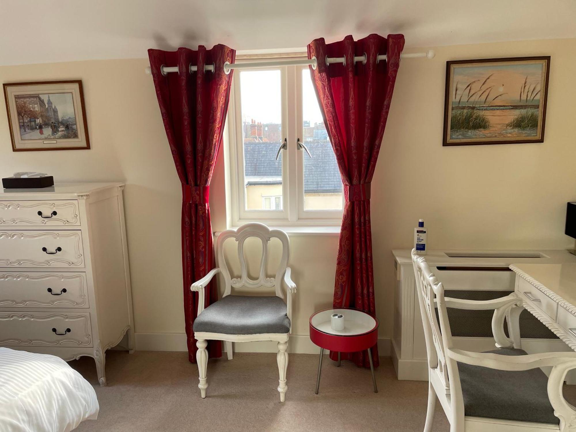 Privatunterkunft Floor En-suite Double Bedrooms With Great View Of Castle & Free Parking